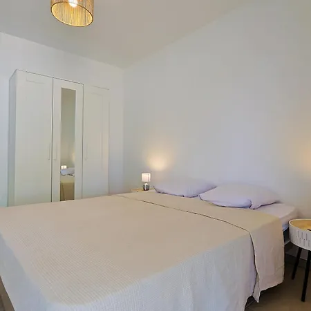 - Proche Appartement Le Lavandou